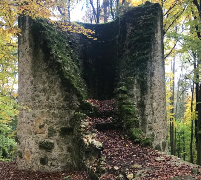 Ruine der Burg Ehrenfels, Germany